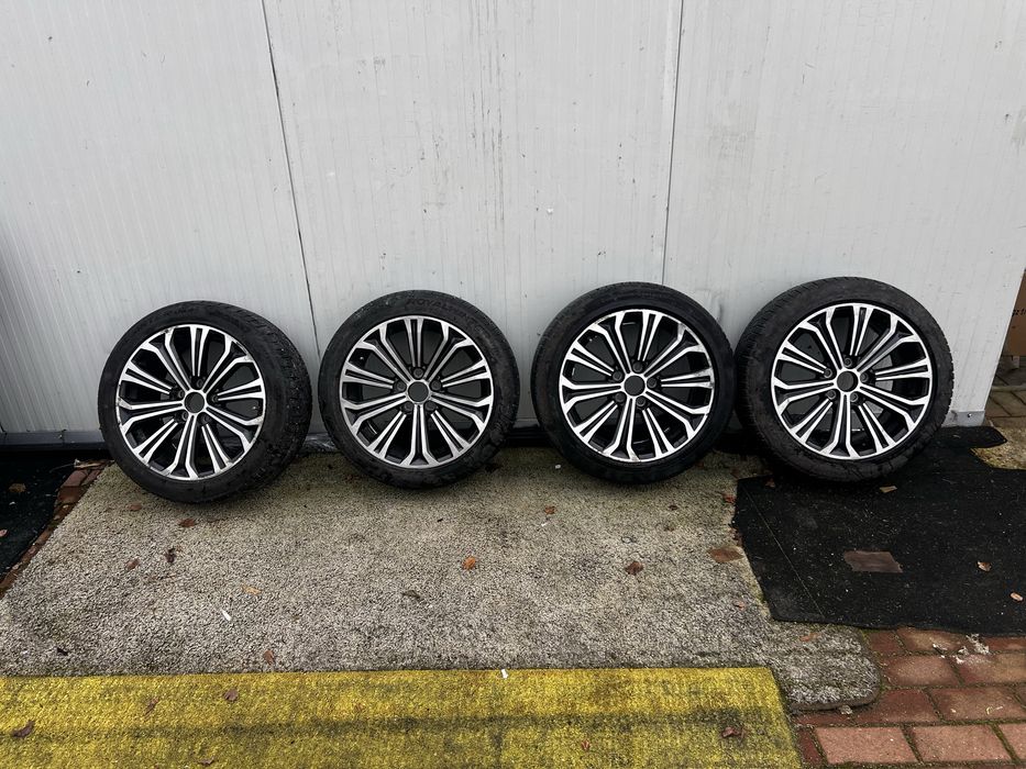 Koła, Felgi z Oponami Corolla, Auris, zimowe