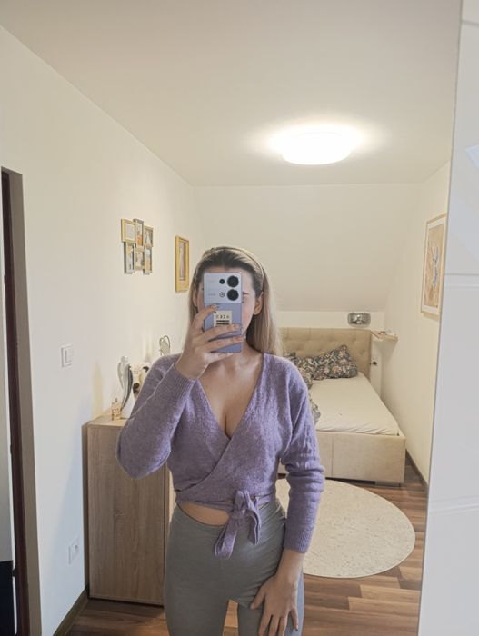 Sweterek sweter sznurek wiązany dekolt alpaka wełna XS s sexy