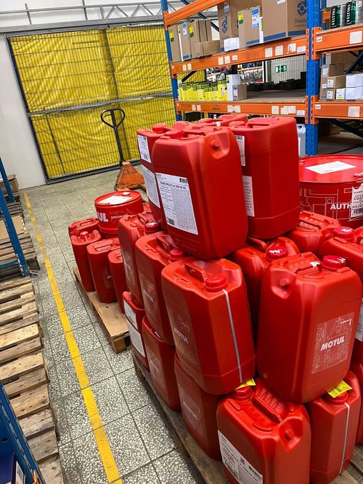 Olej Uniwersalny MOTUL DS AGRI Stou 10w40 20l Fendt vario