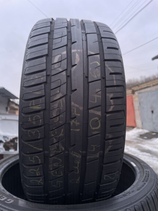 Шини літні 225/35 r19 General стан нових