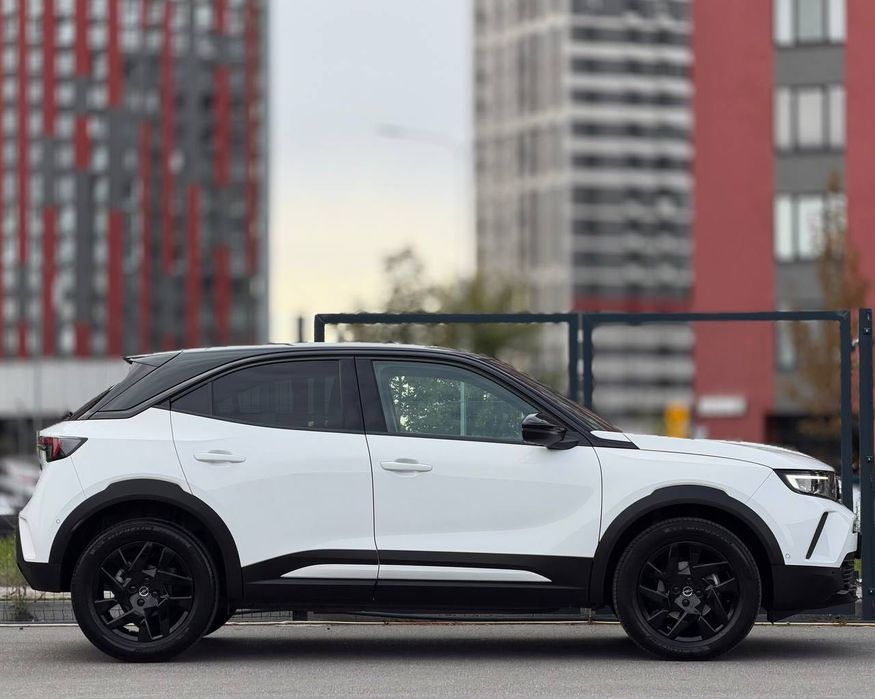 Opel Mokka Official