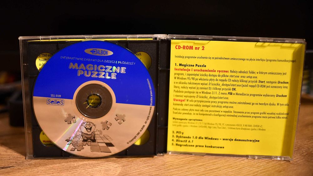 PC # Magiczne Puzzle + Oksfordzka Encyklopedia Historii Swiata Tom II