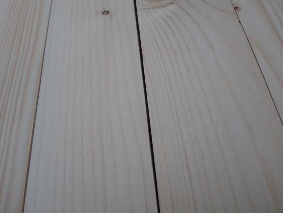 Deska świerkowa heblowana  140 cm x 9 cm