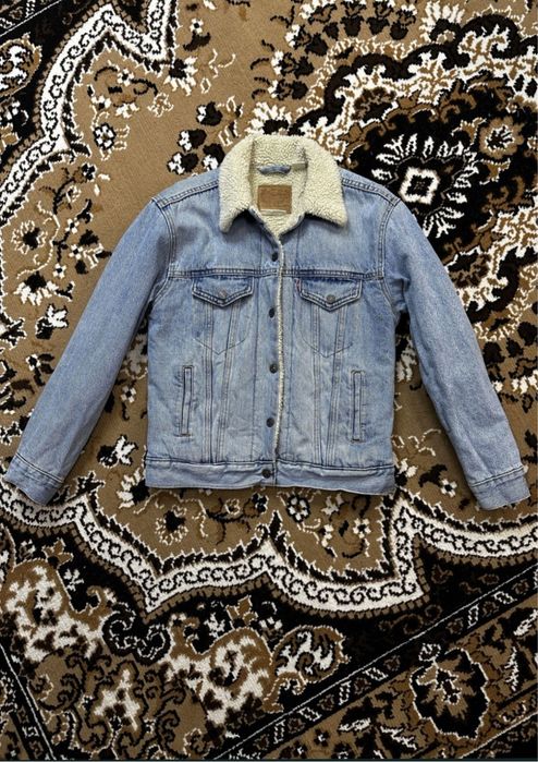 Джинсова куртка Levis