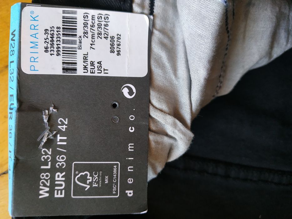 Primark czarne jeansy