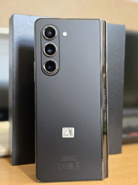 Telefon Samsung Galaxy Z Fold5  12/512 GB