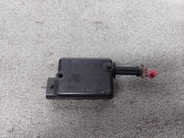 Motor Fecho Mala RENAULT Megane I (BA0/1_)