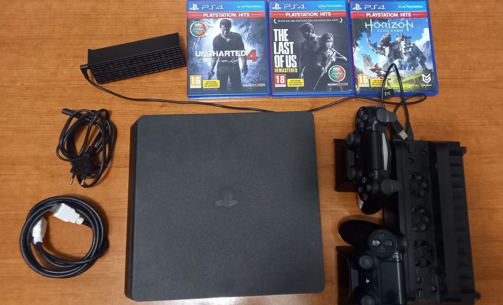 Playstation 4 slim 1tb