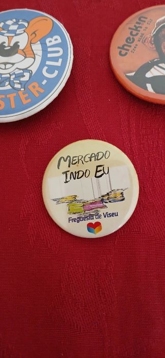 3  Crachás novos