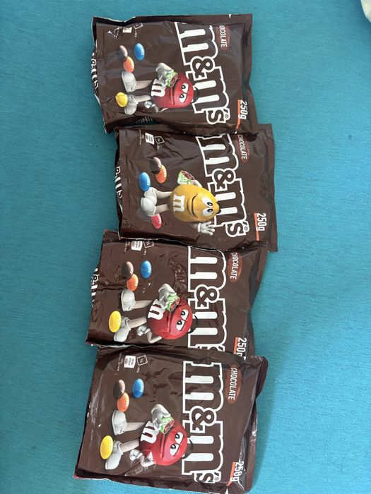 draże czekoladowe m&m’s
