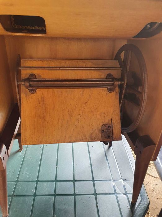 Máquina de costura singer vintage