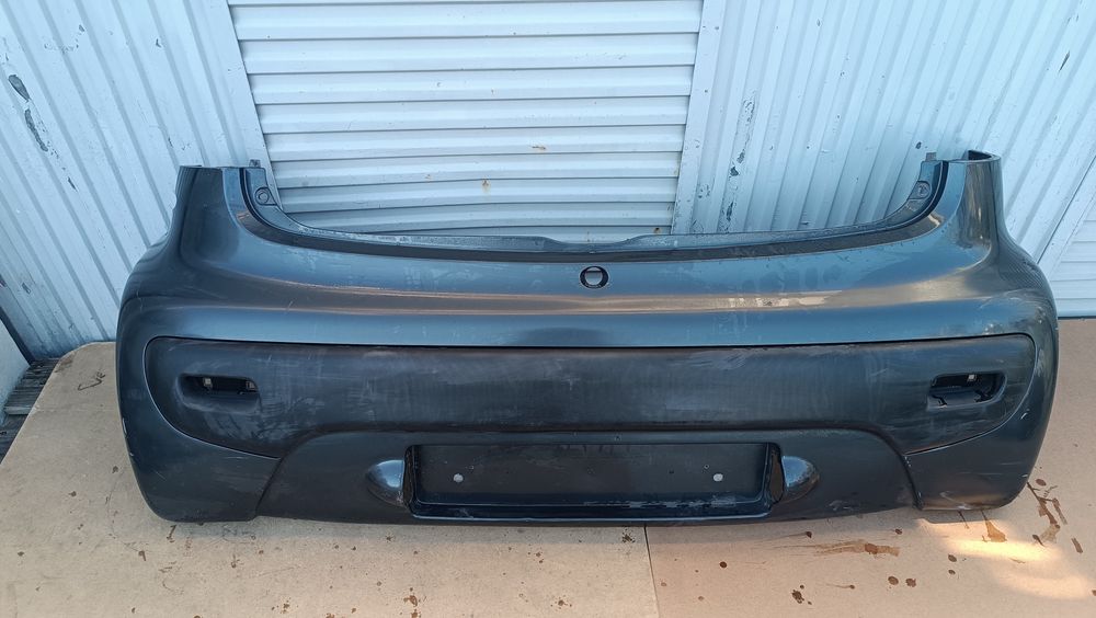 Vendo parachoque de trás Peugeot 107 , citroen C1 ano 2005/14