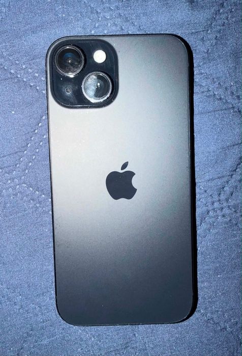 iPhone 15 normal