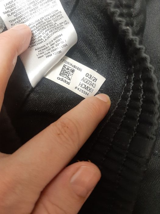 Фірмовий костюм Adidas на 6 місяців