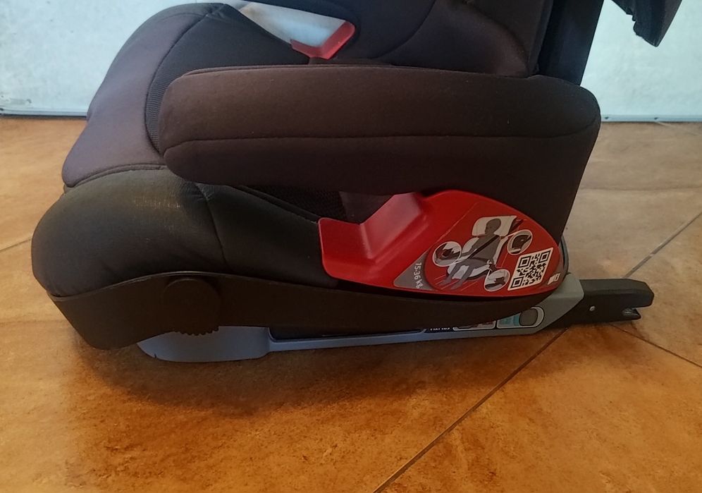 Fotelik samochodowy Chicco Oasys 2-3 FixPlus