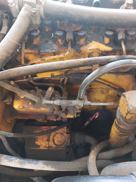 Silnik caterpillar perkins 4.236