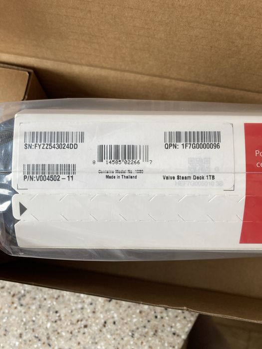 Steam deck 1t oled новий (refurbished)