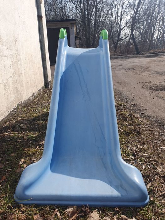 Zjeżdżalnia dla dzieci