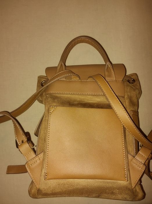 Mochila Parfois usada