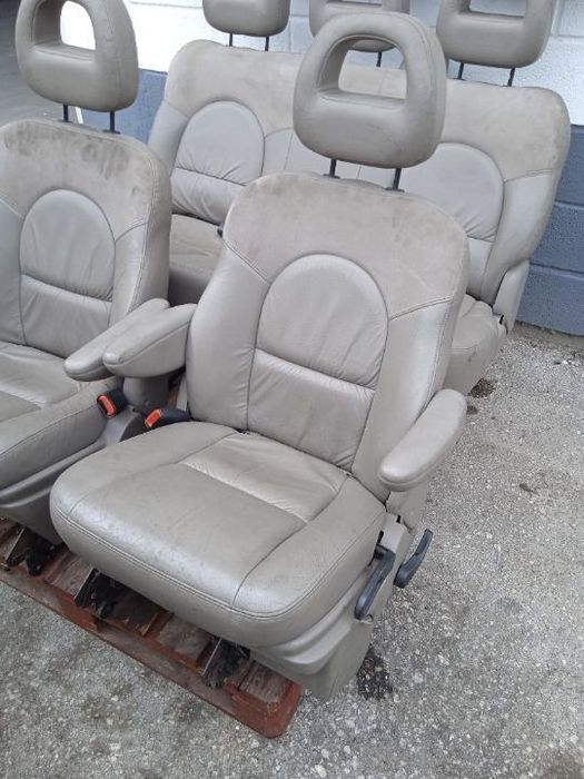 Bancos Chrysler Voyager