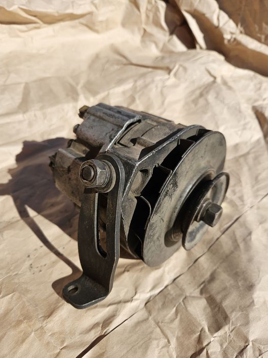 Аатомобильный генератор