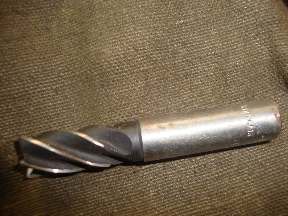 Концевая  фреза 20 мм