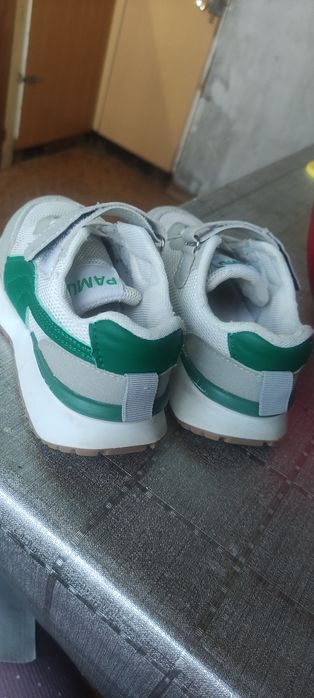 Кроссовки на мальчика