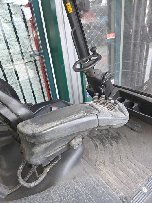 Empilhador 3 ton. Linde