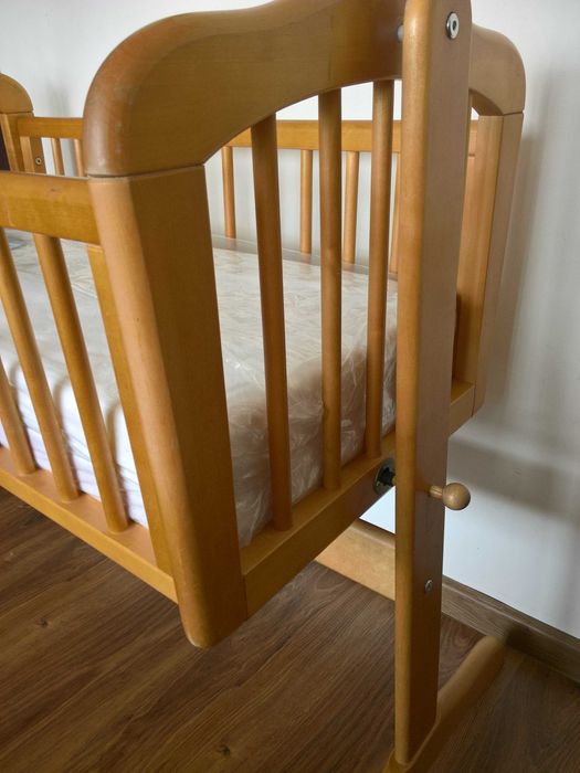 Łóżeczko dziecięce kołyska drewniane