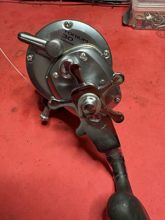 Carreto pesca shimano Torium 30