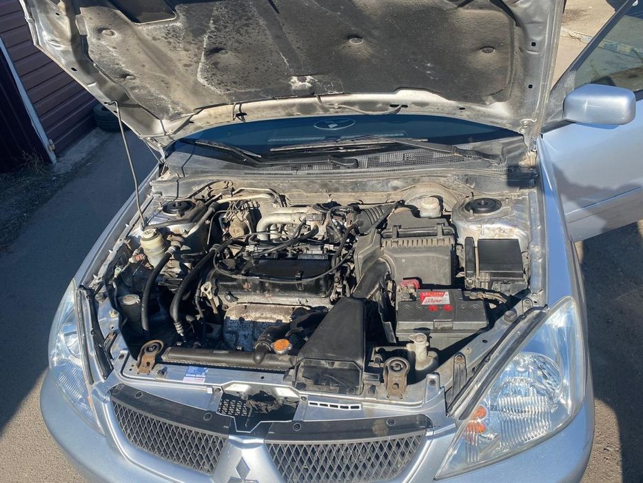 Mitsubishi lancer9