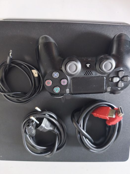 PlayStation 4 Como Nova