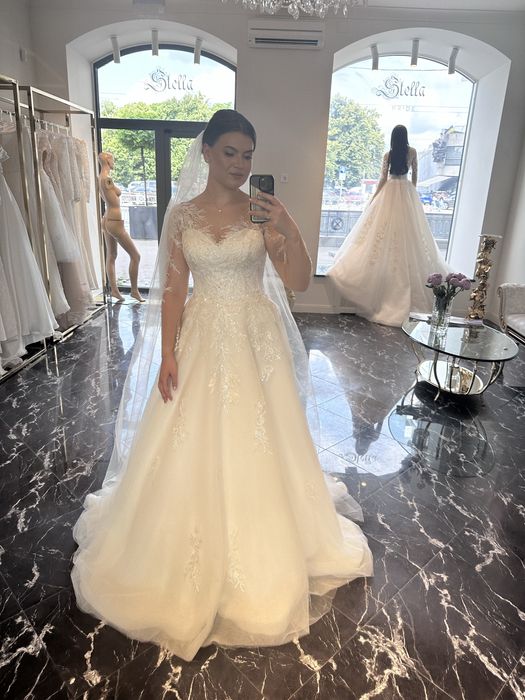 Весільна сукня, А-силует