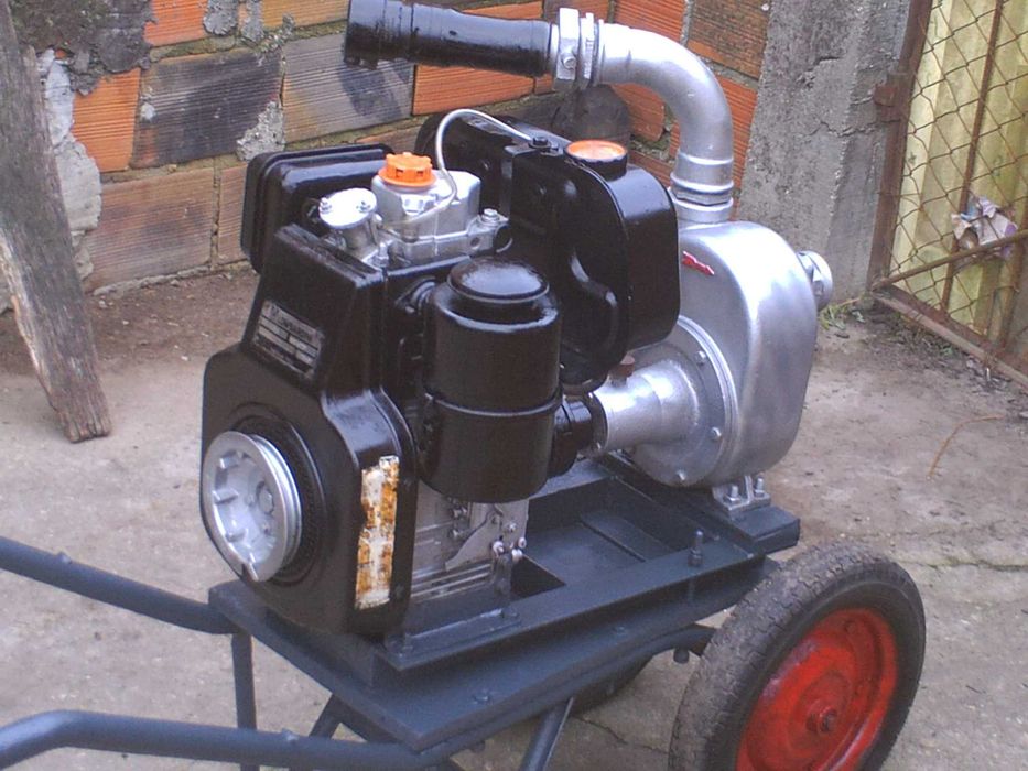 motor a gasoleo LOMBARDINI autoferrante