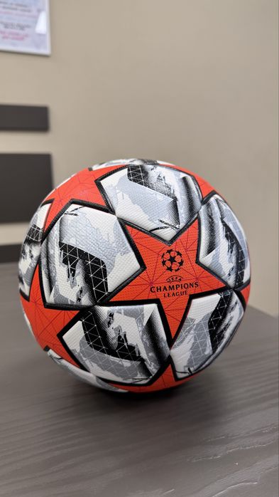 М'яч футбольний UCL Ліга Чемпіонів Новий розмір 4