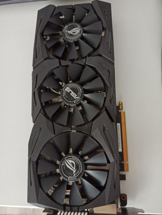 Karta graficzna ASUS