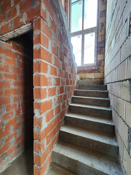 Вітаю. Продам Таунхаус, Газ, + Котел, Петропавлівська Борщагівка.