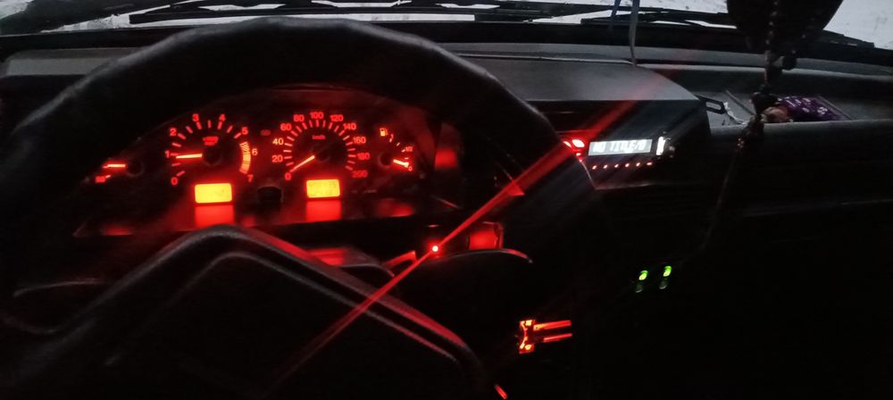Продам Ваз 2109 , 2002 рік інжектор