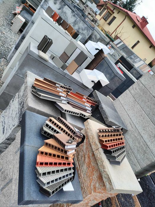 Deska tarasowa decha na pomosty pełna kompozyt kładka deski drewno