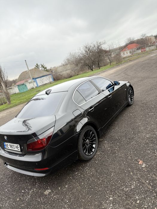 Продам BMW E60 2.5 АКПП гбо газ бензин