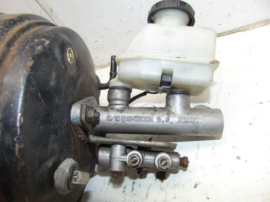 Hyundai Galloper servo-freio " usado em bom estado