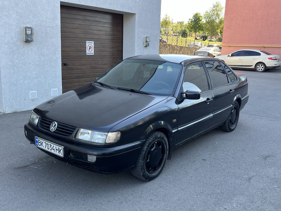 volkswagen Passat b4 2.0 бензин