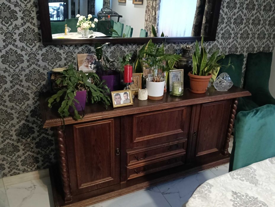 Komplet mebli drewnianych + gratis