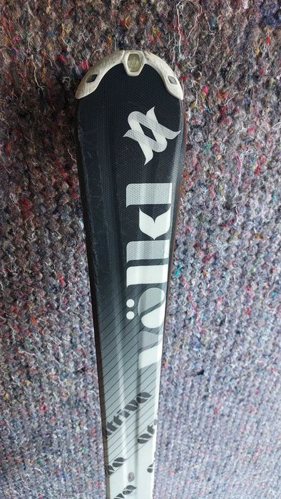 Narty Volkl Attiva damskie 154 cm