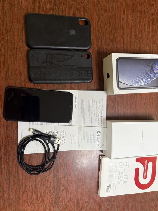 Телефон Айфон XR