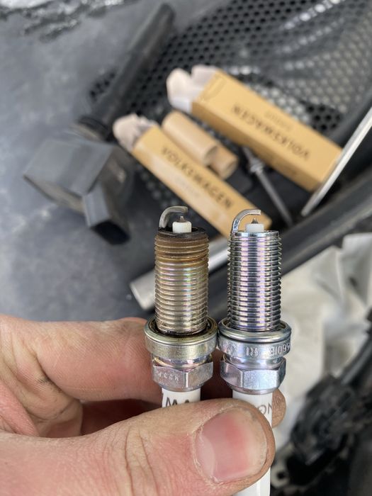 Свечи audi vag 2.0 06k905601b