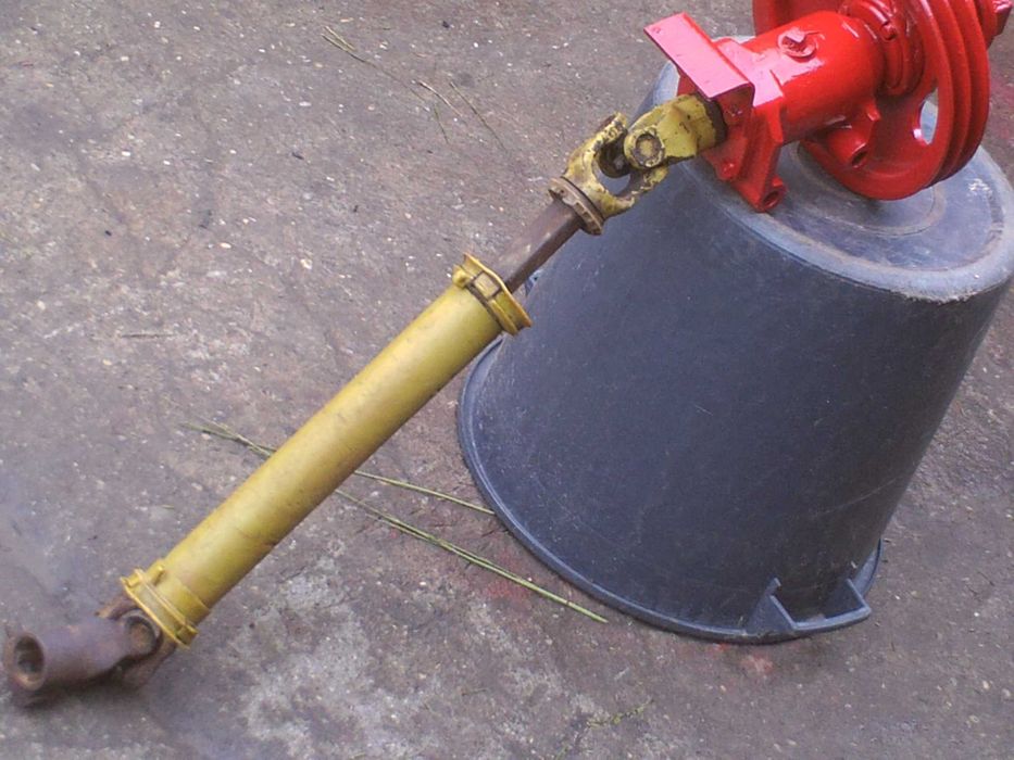 transmissao com polia de duas correias e embraeagem leva  cardin