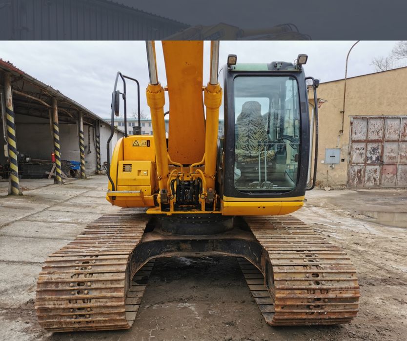 Оренда гусиничного болотного Ескаватора Jcb 160