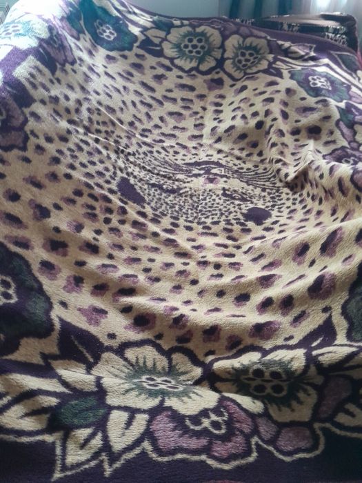 Edredon,cobertor, cai- cai