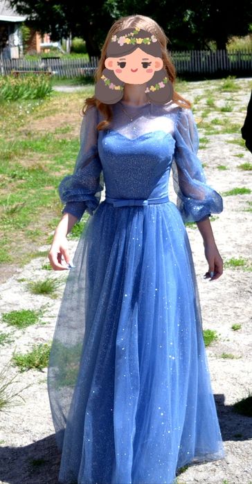 Шедевральна, ніжна, мерехтяна сукня на випуск